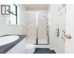 2475 Norcrest Court, Burnaby, BC V3J1C7 Photo 21