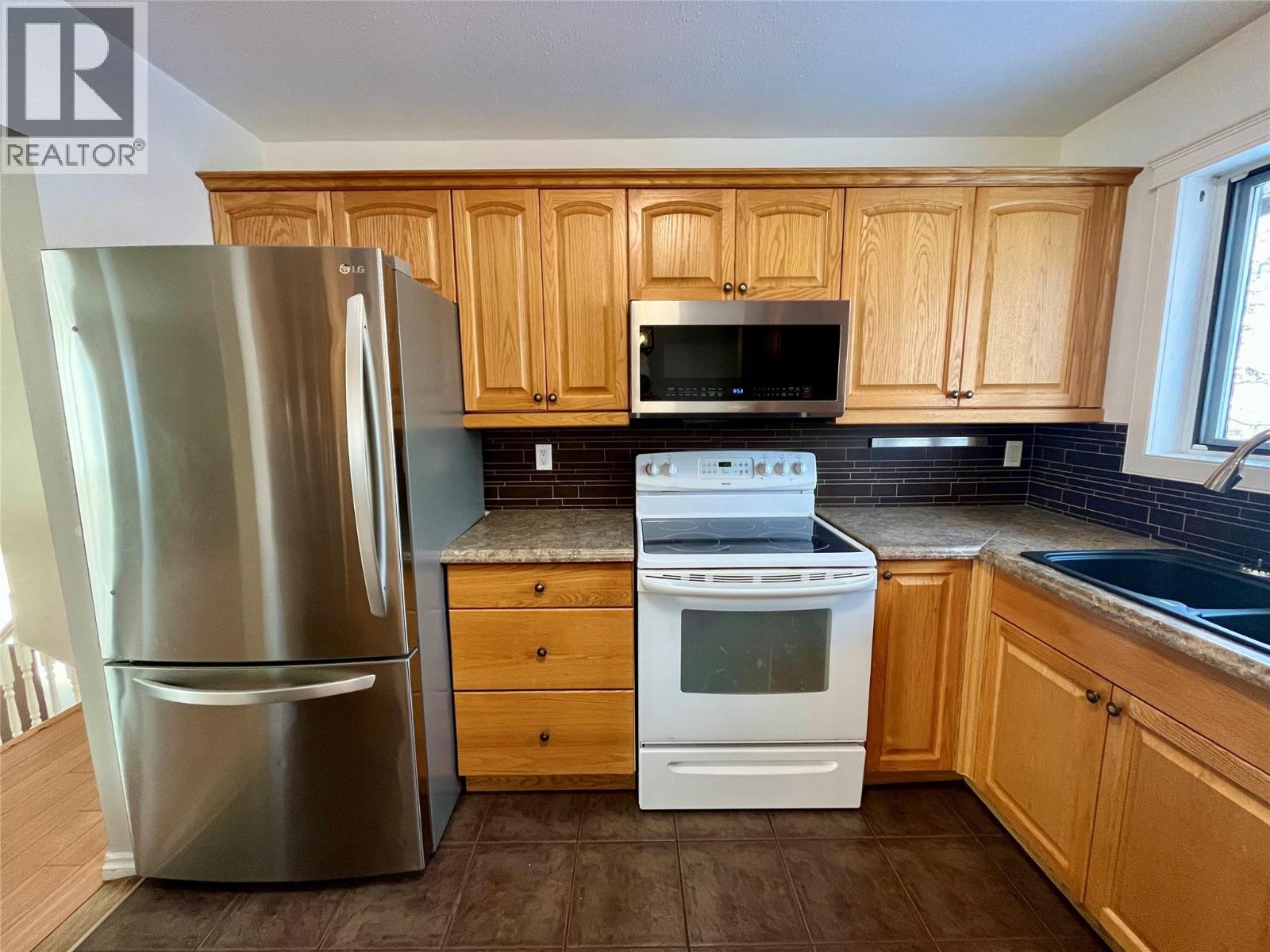 123 BERGERON Drive, Tumbler Ridge