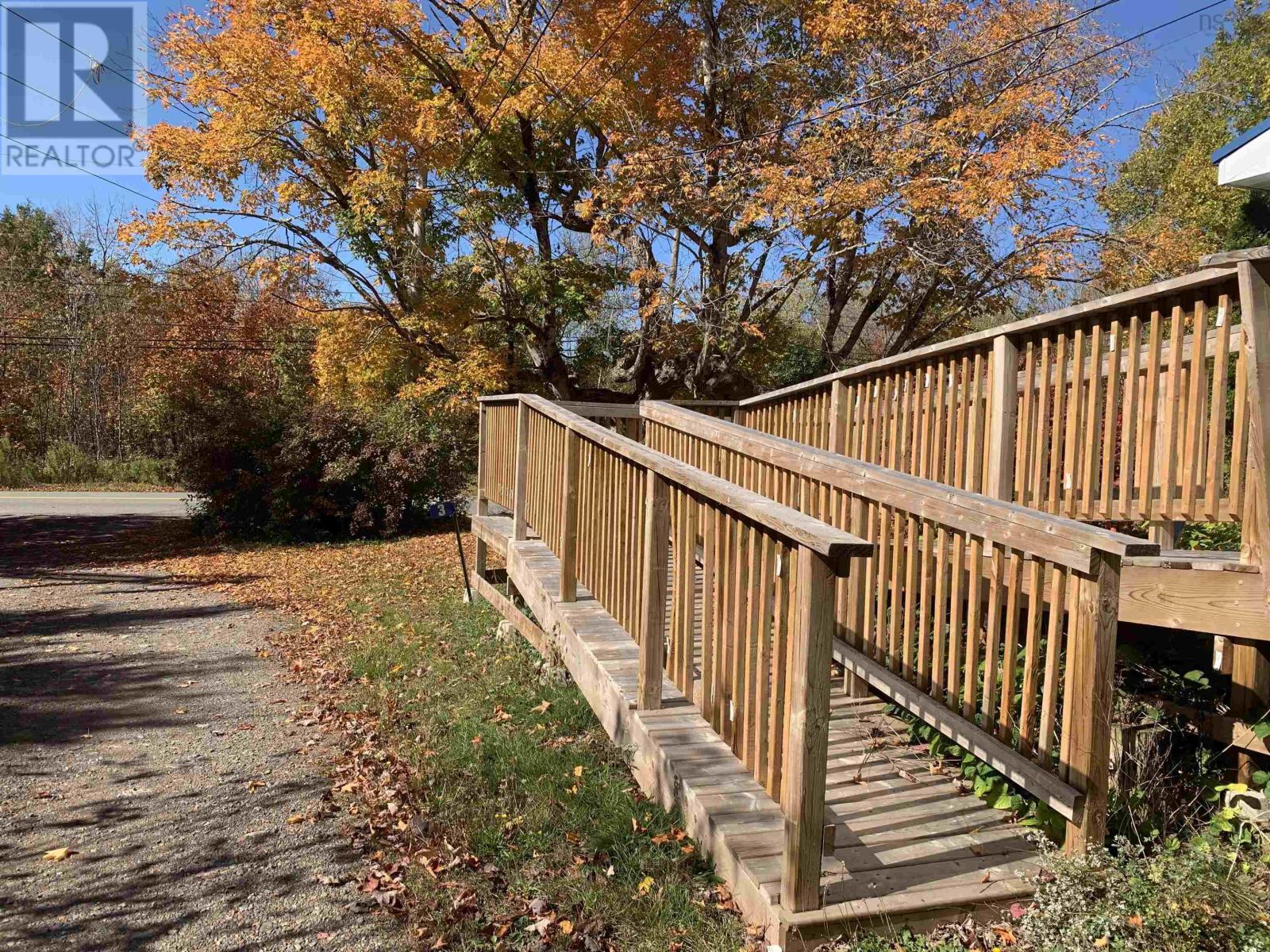 Property 36 of 42 of 3 Alexander Crescent