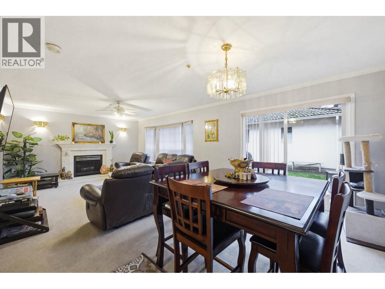 557 E 44TH AVENUE, Vancouver