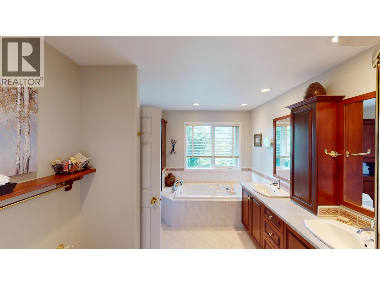 11412 109 STREET - 27