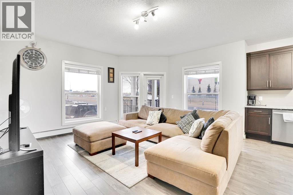 Single Family House for Sale in   Taracove Estate Drive NE Taradale Calgary 