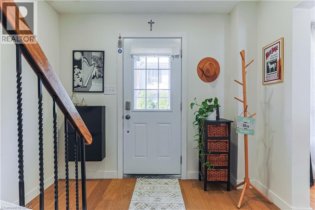 #54 5475 LAKESHORE ROAD - 5