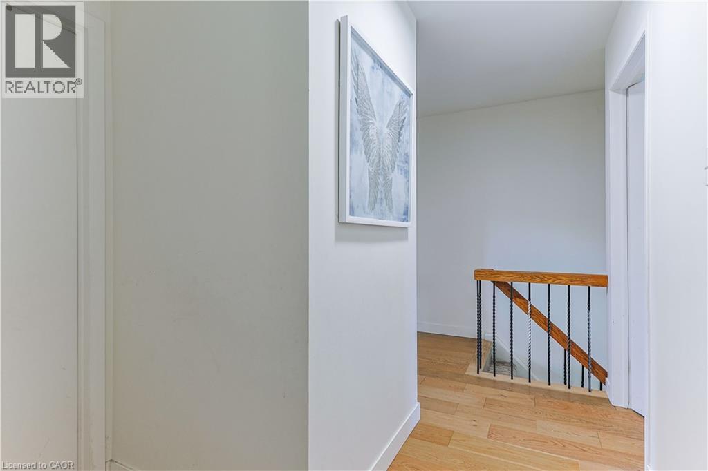 #54 5475 LAKESHORE ROAD - 18