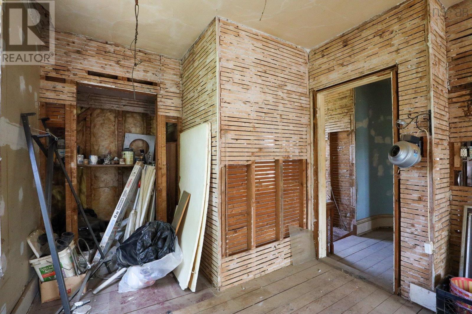 Property 25 of 49 of 824 Beech Hill Road