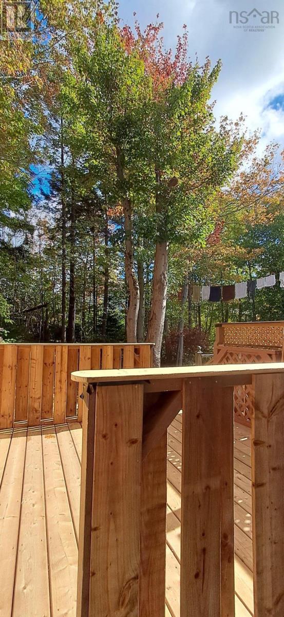 Property 47 of 51 of 89 Lincoln Cross