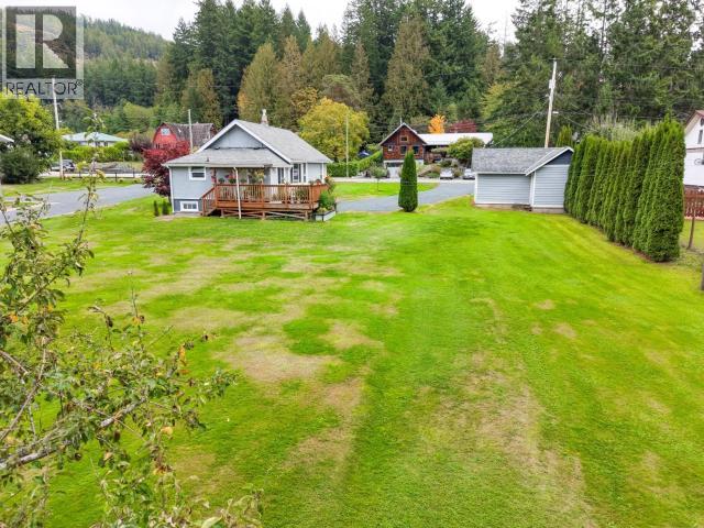 6577 KING AVE, Powell River