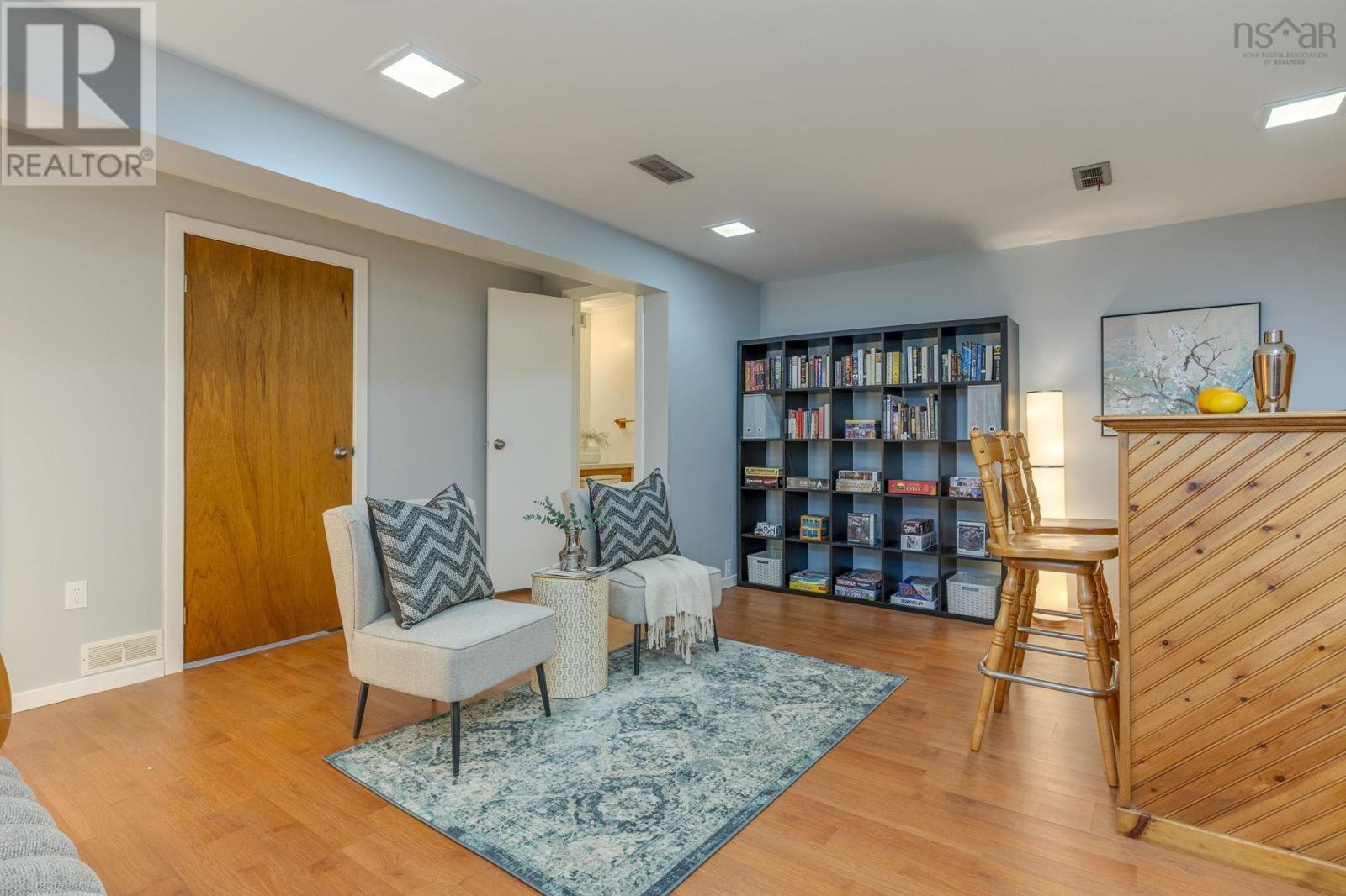 Property 21 of 36 of 74 Circassion Drive