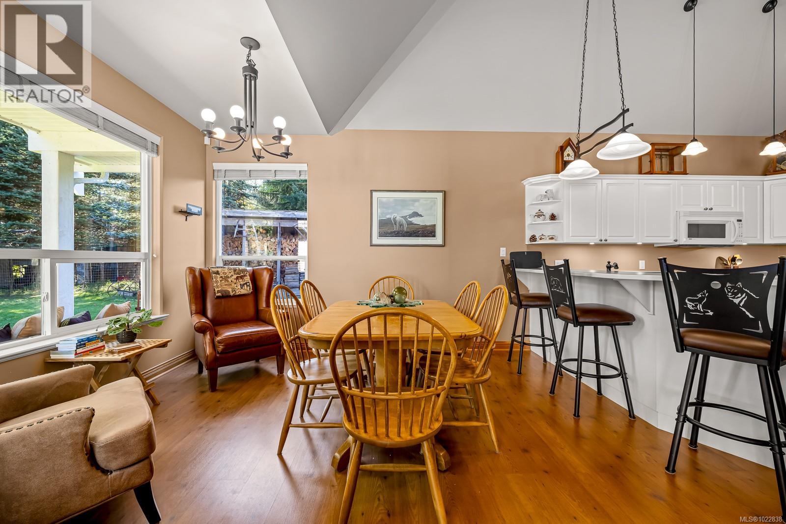 2435 Charleville Rd, Campbell River