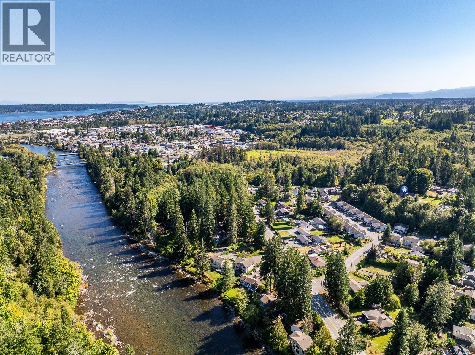 2435 Charleville Rd, Campbell River