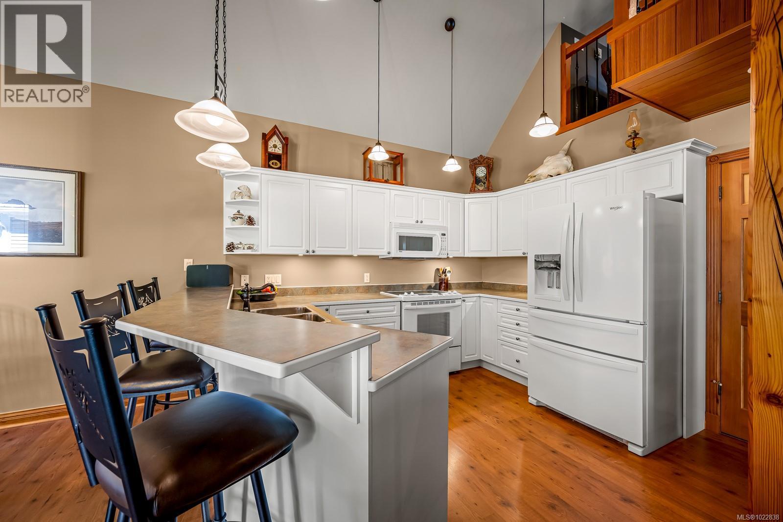 2435 Charleville Rd, Campbell River