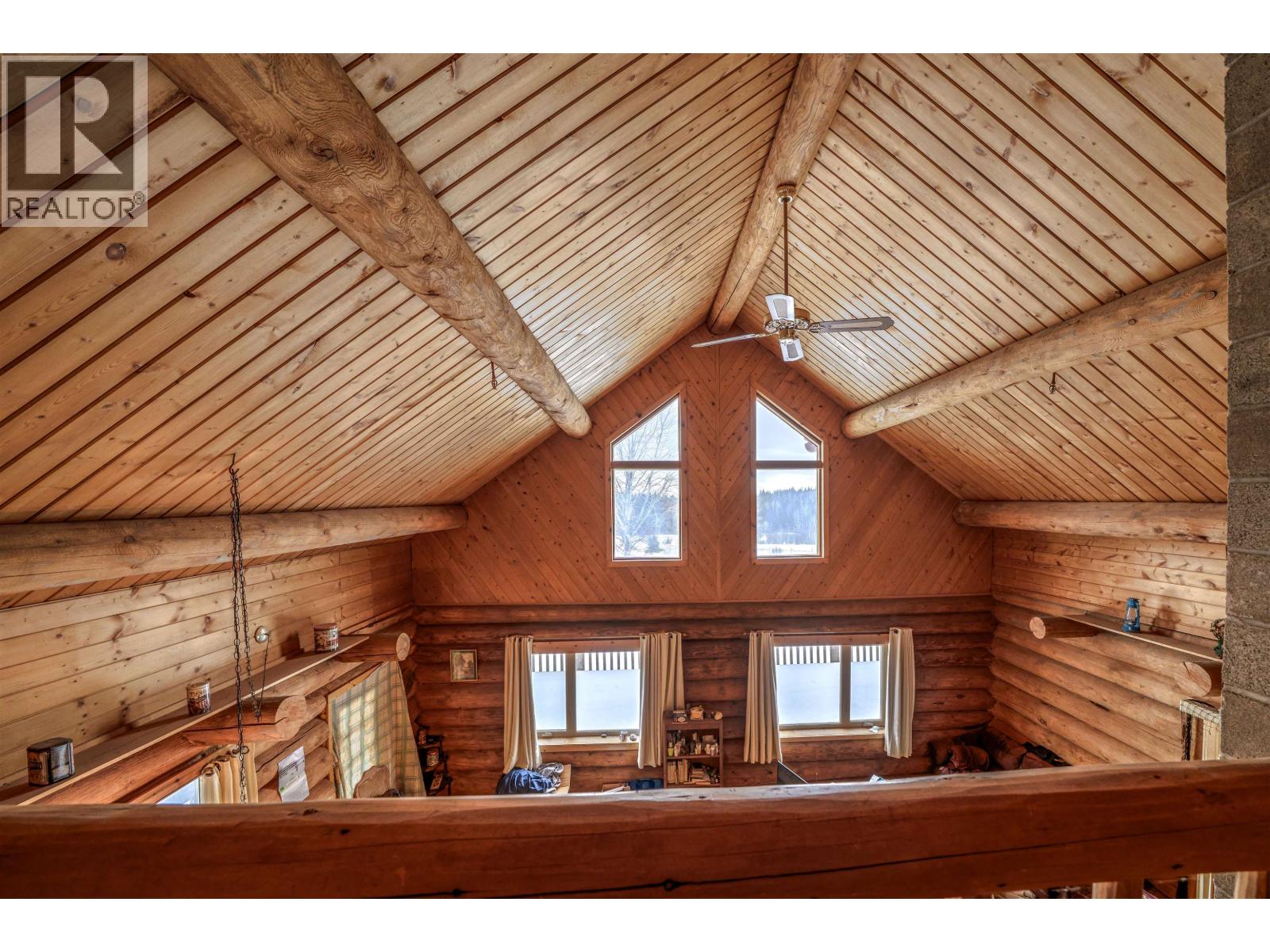 3074 SPOUT LAKE ROAD, Lac La Hache