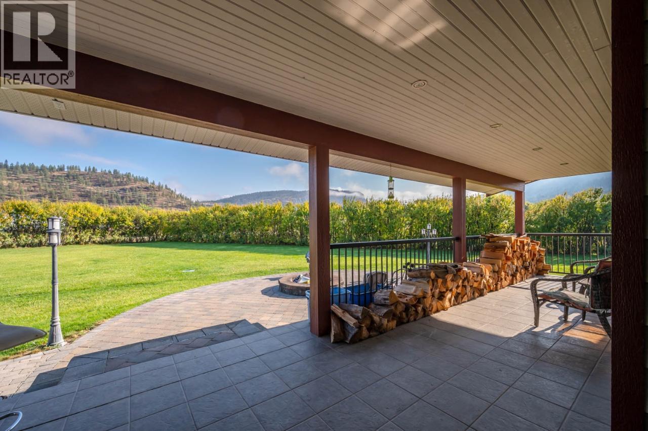 300 Jones Way Road, Oliver