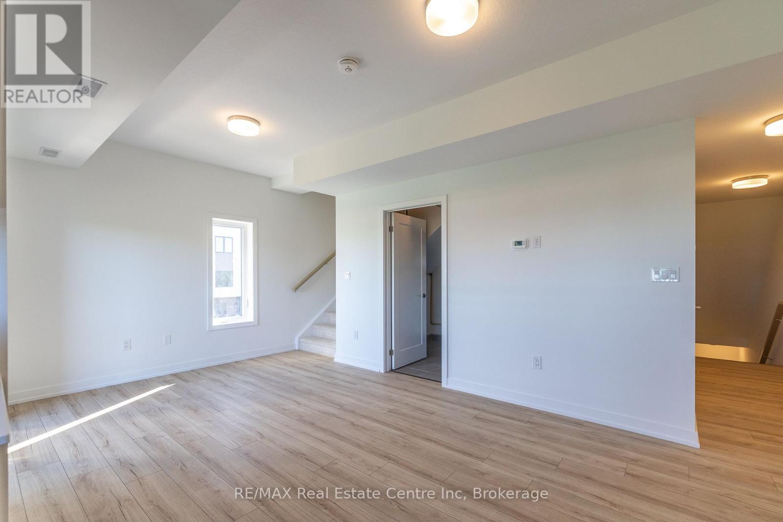 940 St.David Unit 60 photo 4