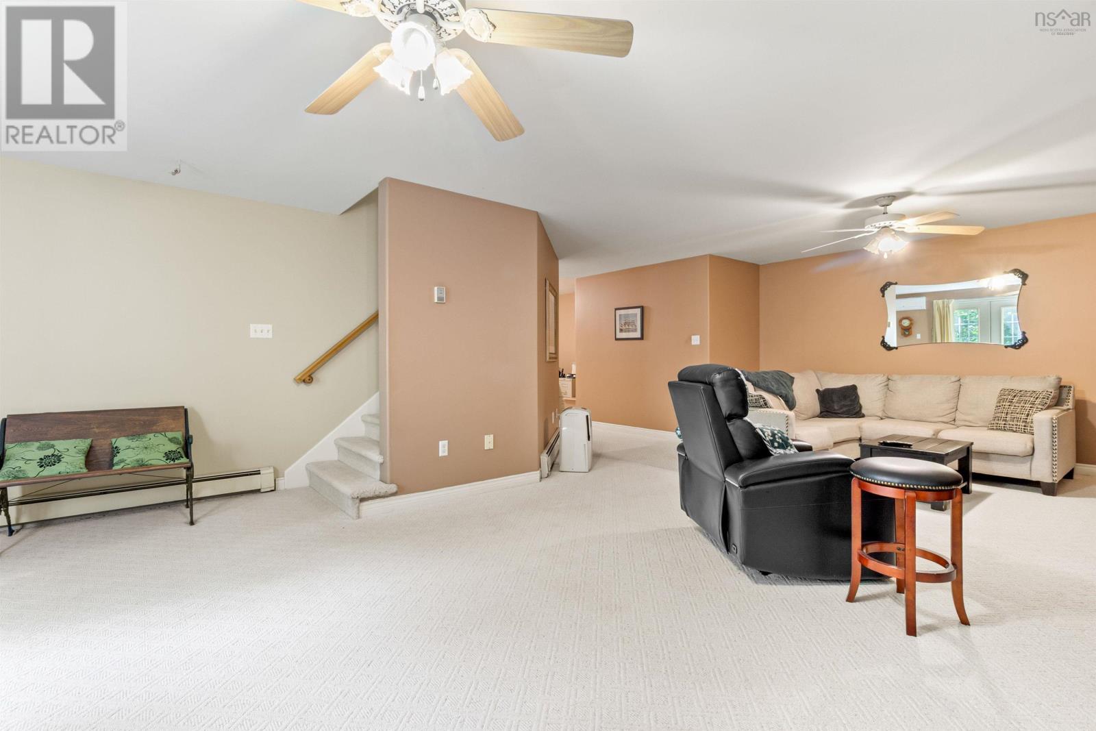 Property 23 of 43 of 42 Canterbury Lane