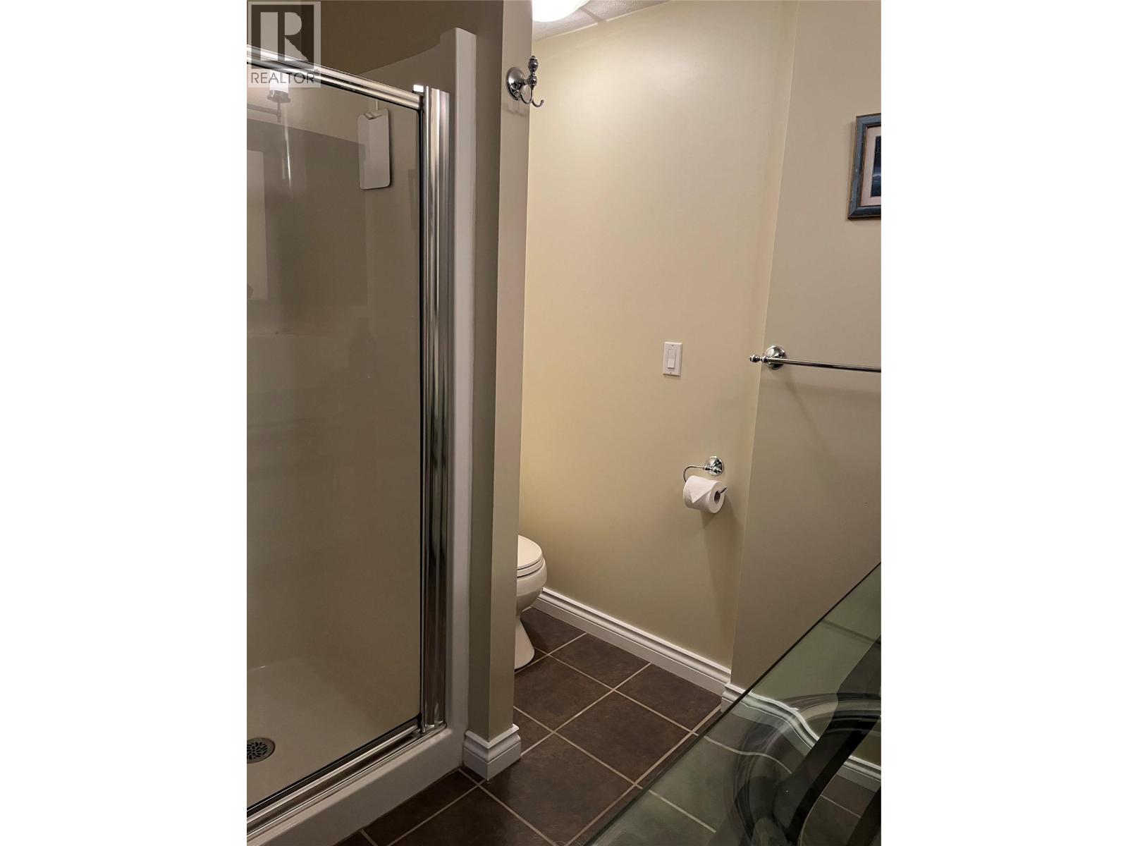 2601 9th Avenue, Castlegar