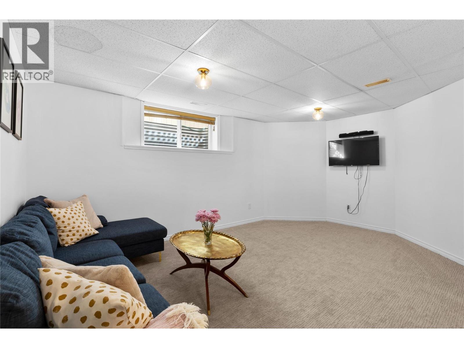  1474 Rose Meadow Drive, West Kelowna