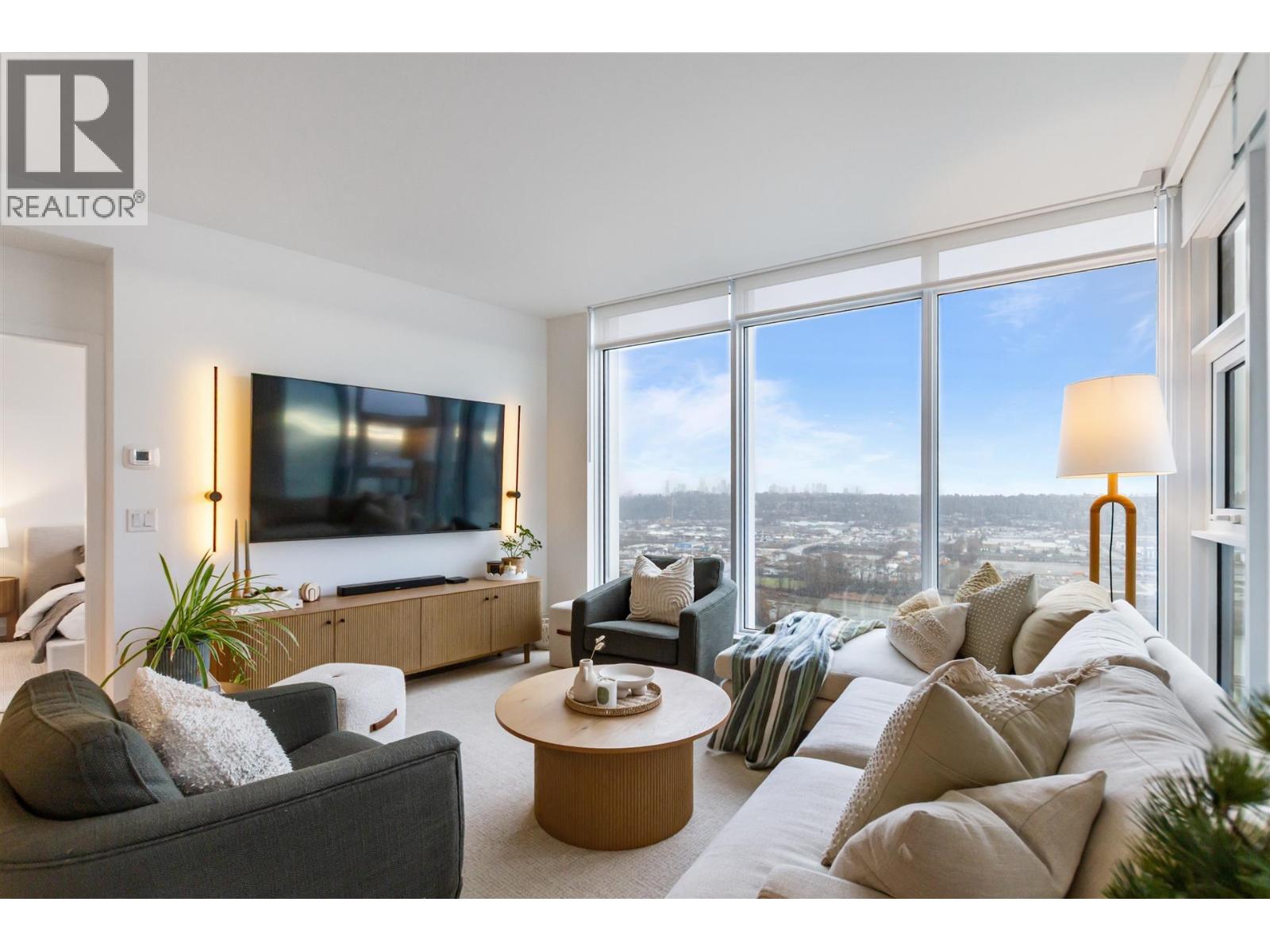 3208 680 QUAYSIDE DRIVE, New Westminster