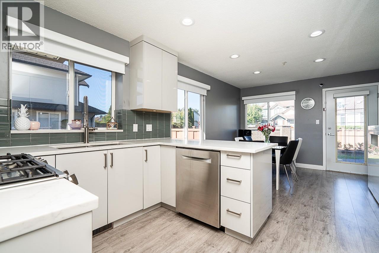 52 1370 RIVERWOOD GATE, Port Coquitlam