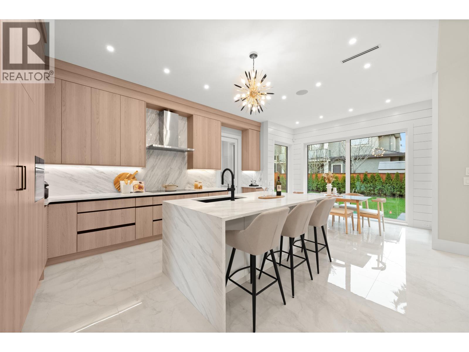 6400 RIVERDALE DRIVE, Richmond