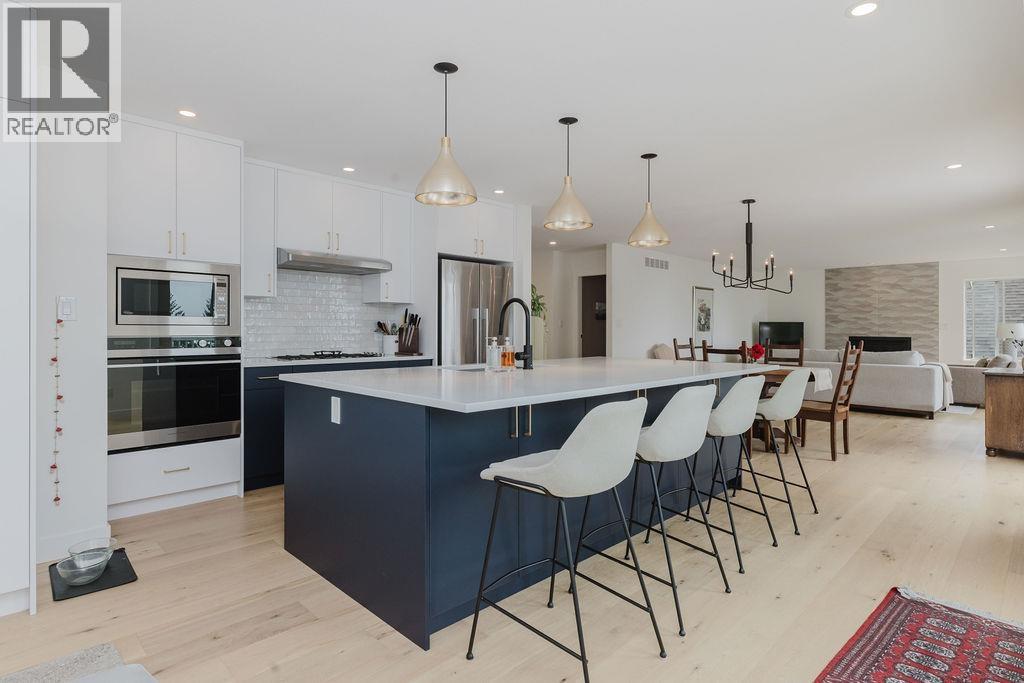 341 HARRY ROAD, Gibsons