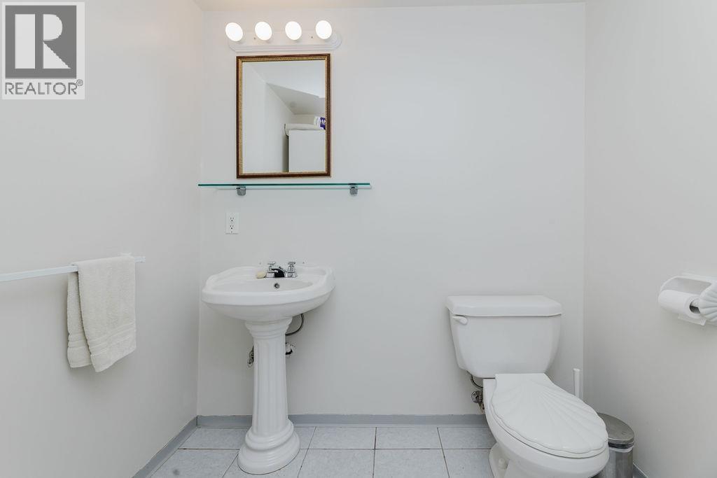 341 HARRY ROAD, Gibsons