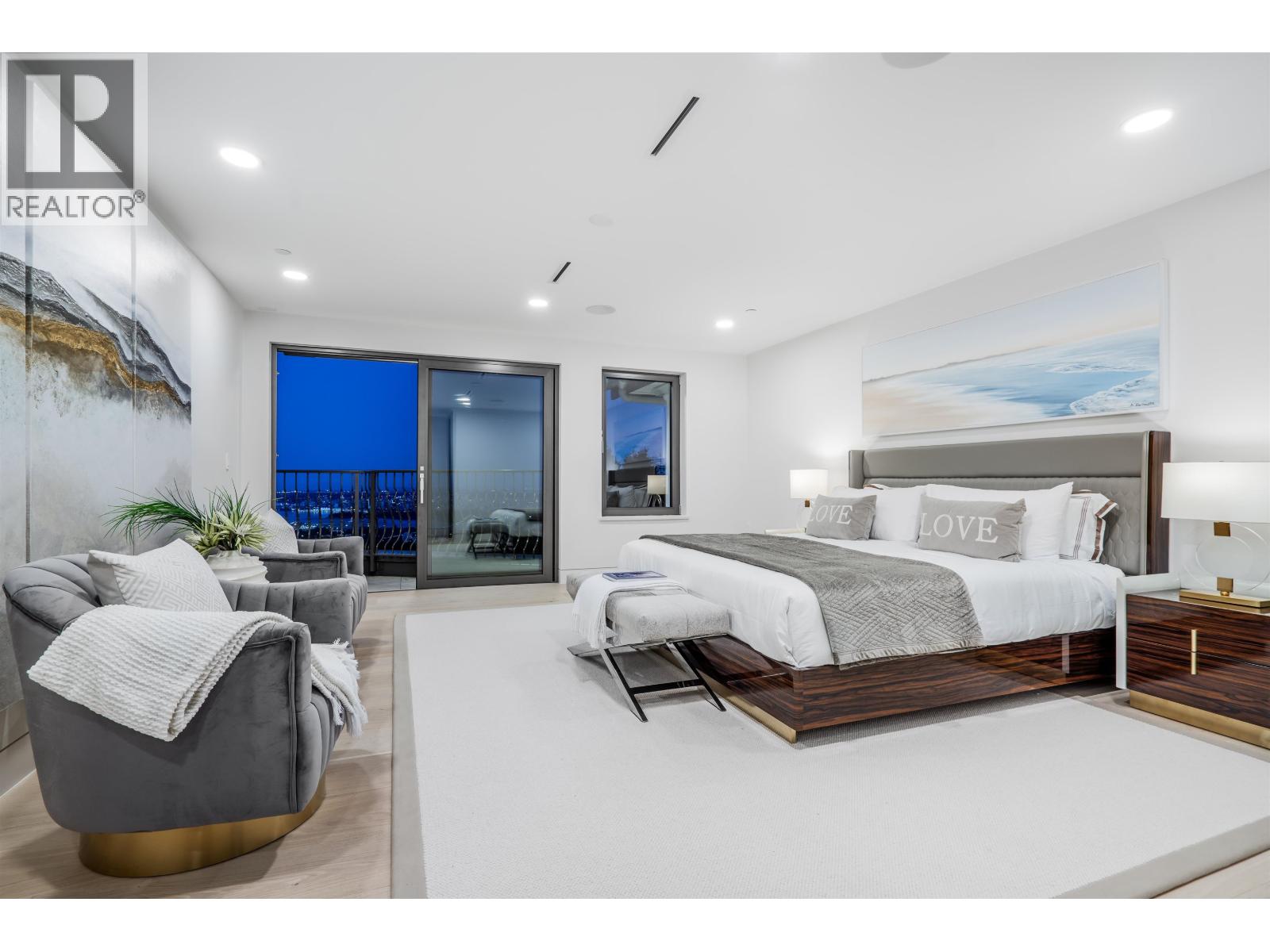 1123 CRESTLINE ROAD, West Vancouver