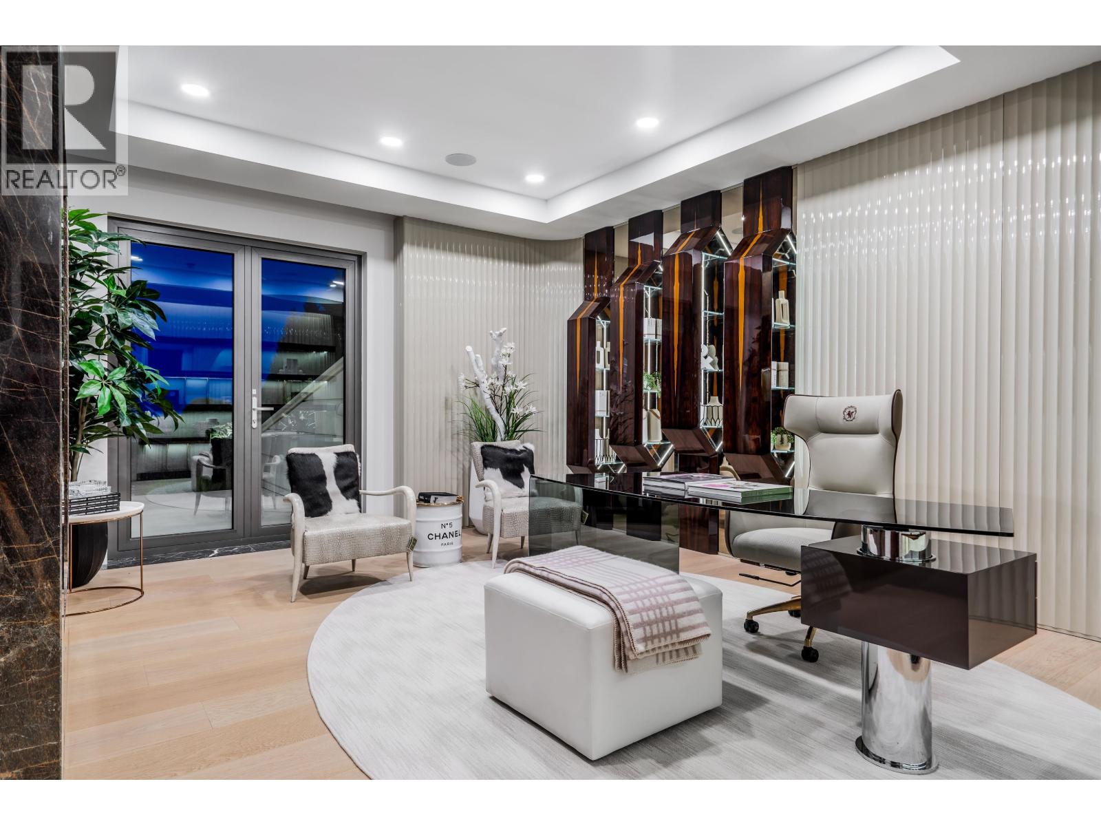 1123 CRESTLINE ROAD, West Vancouver