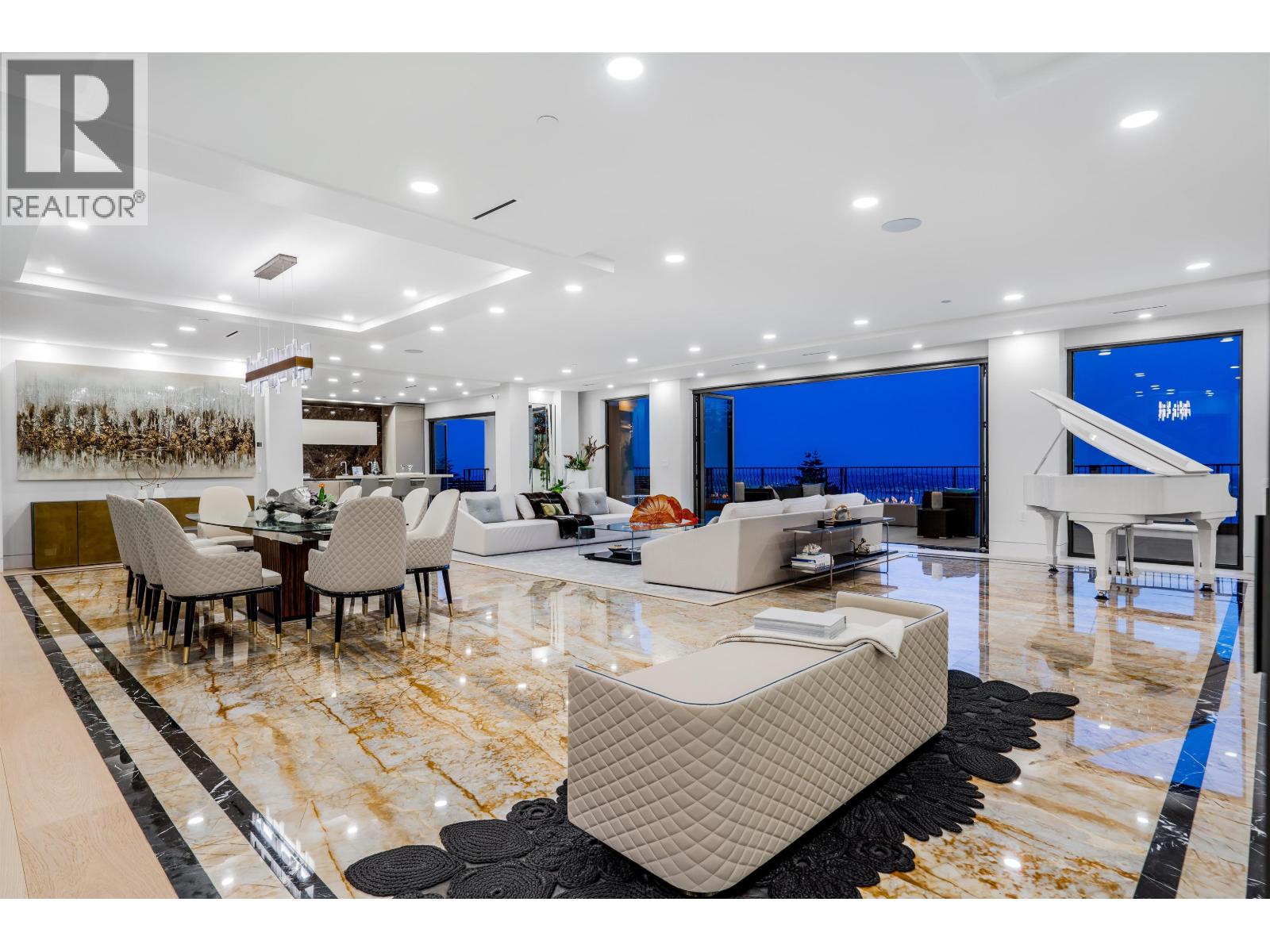 1123 CRESTLINE ROAD, West Vancouver