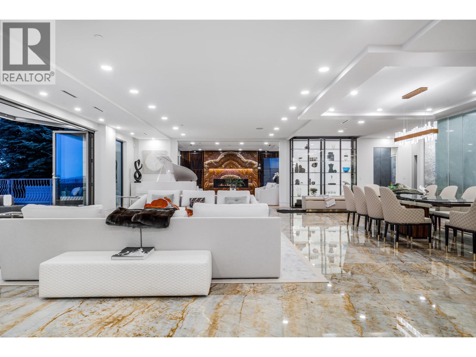 1123 CRESTLINE ROAD, West Vancouver