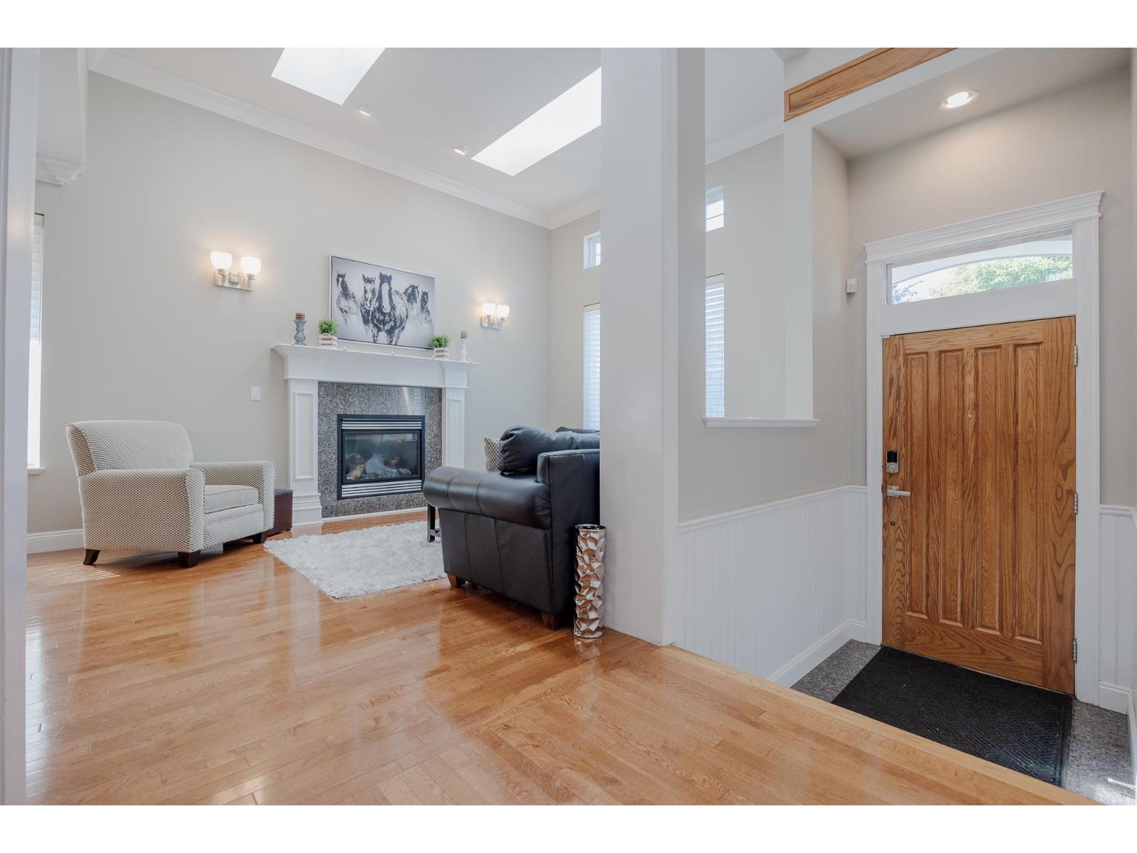 6648 181 Street - photo 2