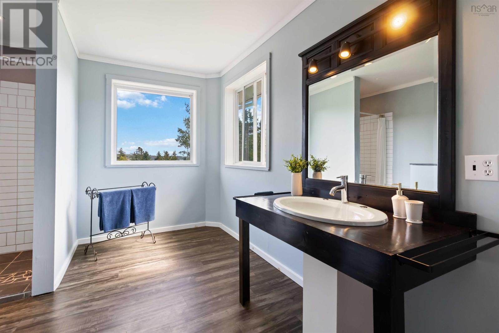 Property 16 of 50 of 48 Schooner Landing