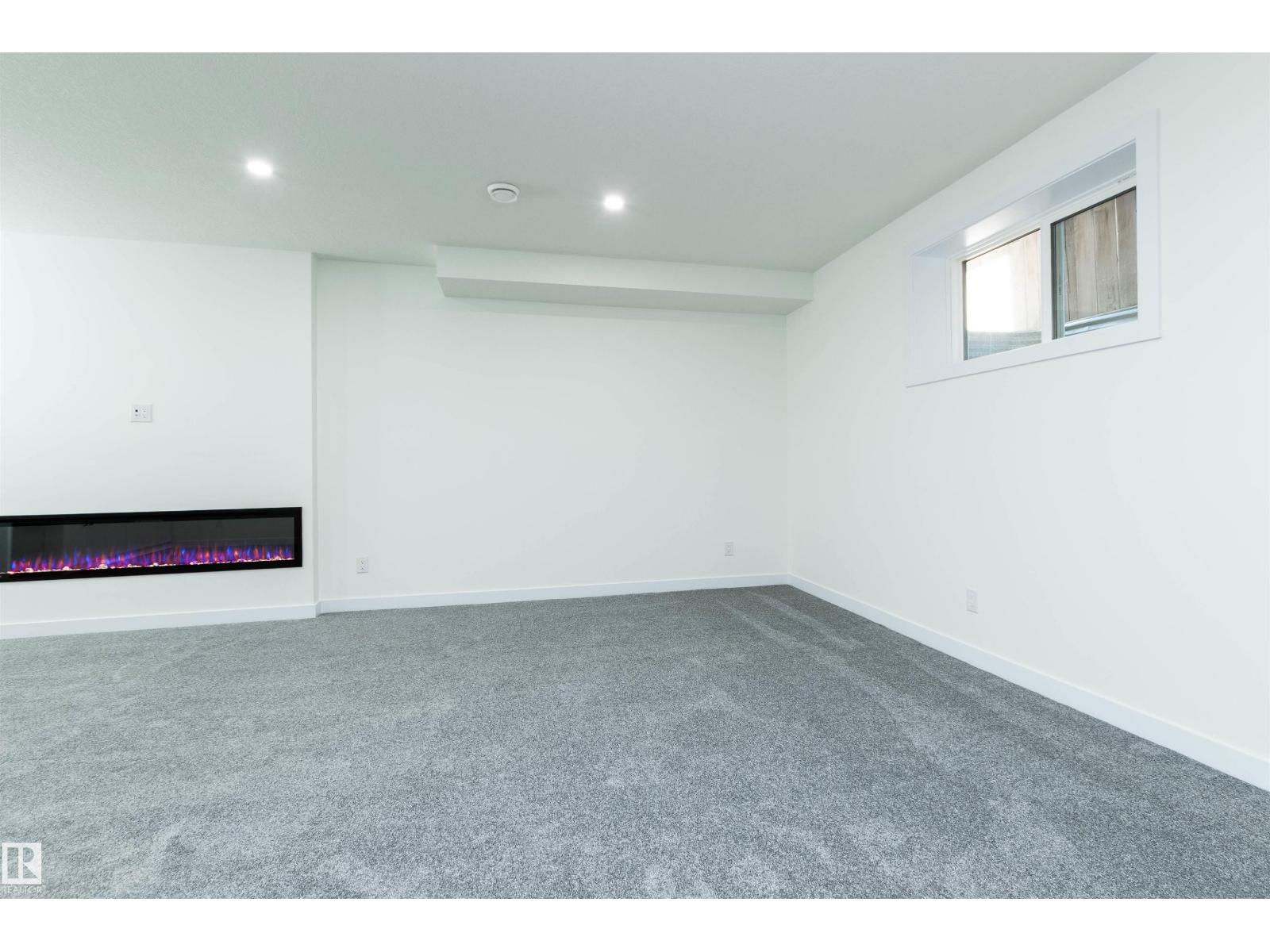 17 Sunbury PL, Sherwood Park