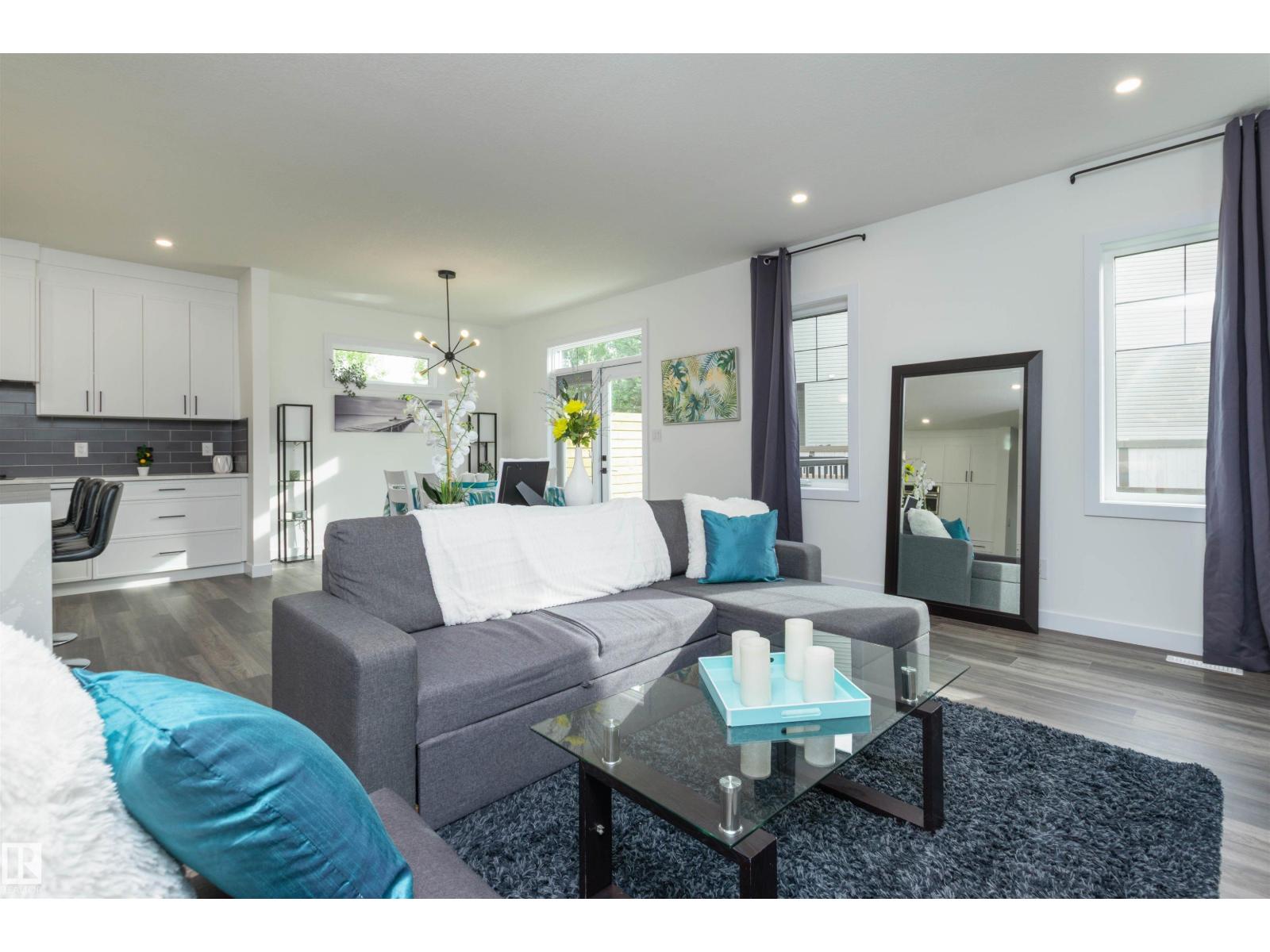 17 Sunbury PL, Sherwood Park