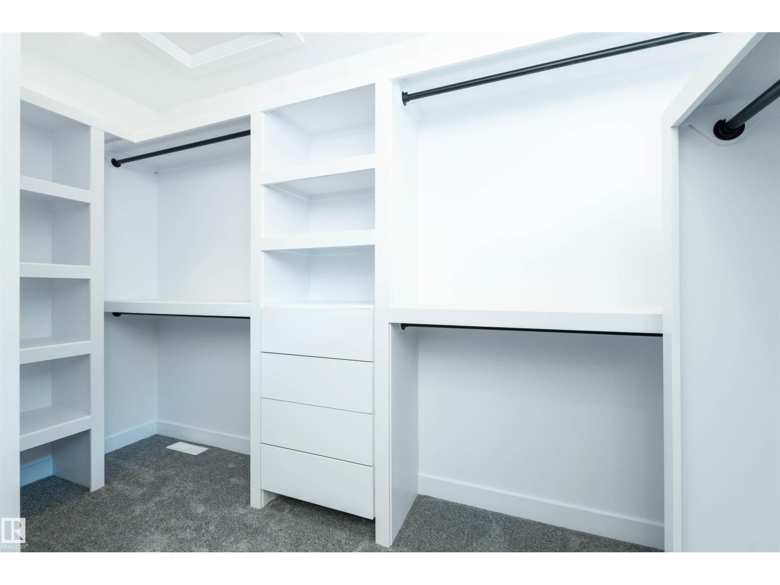 17 Sunbury PL, Sherwood Park