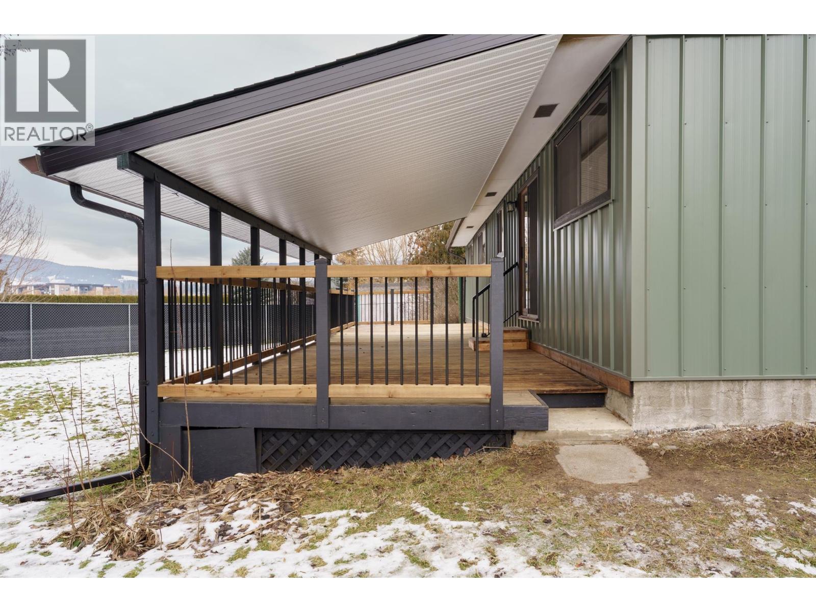 2289 Hayden Place, Armstrong