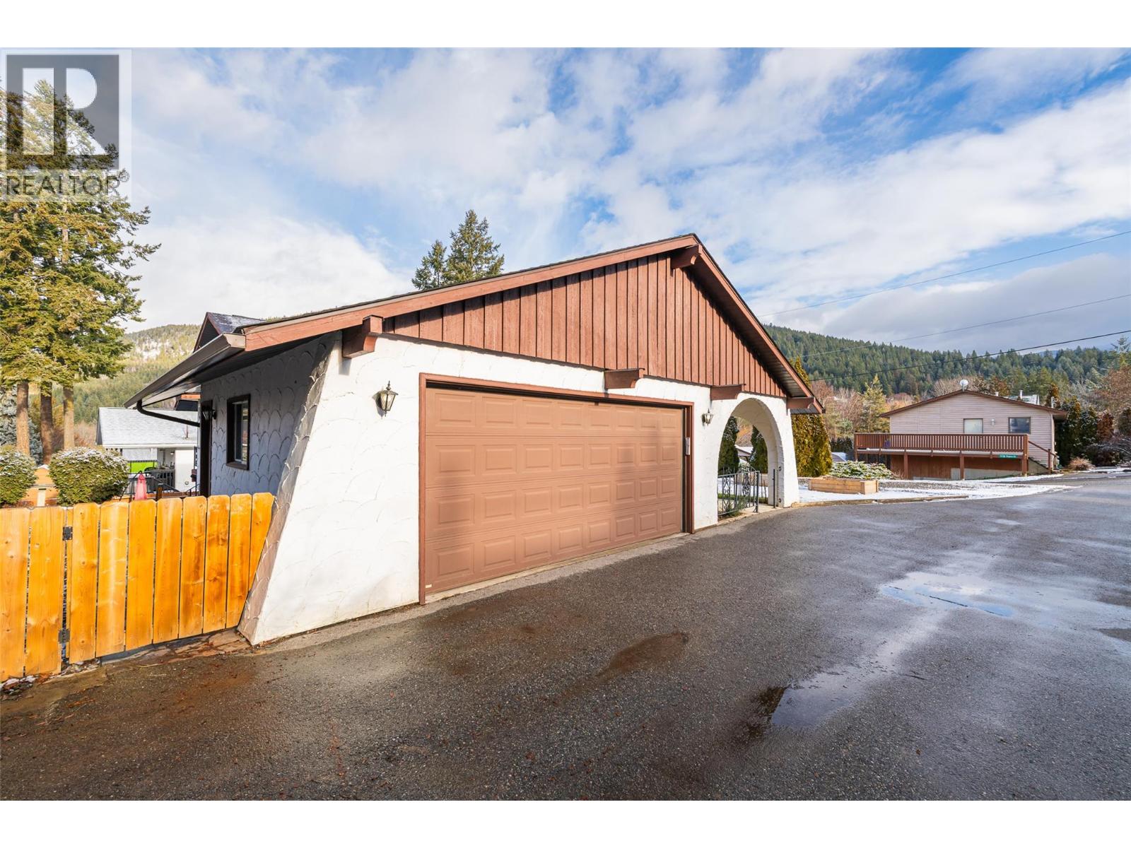 703 11TH Avenue N, Creston