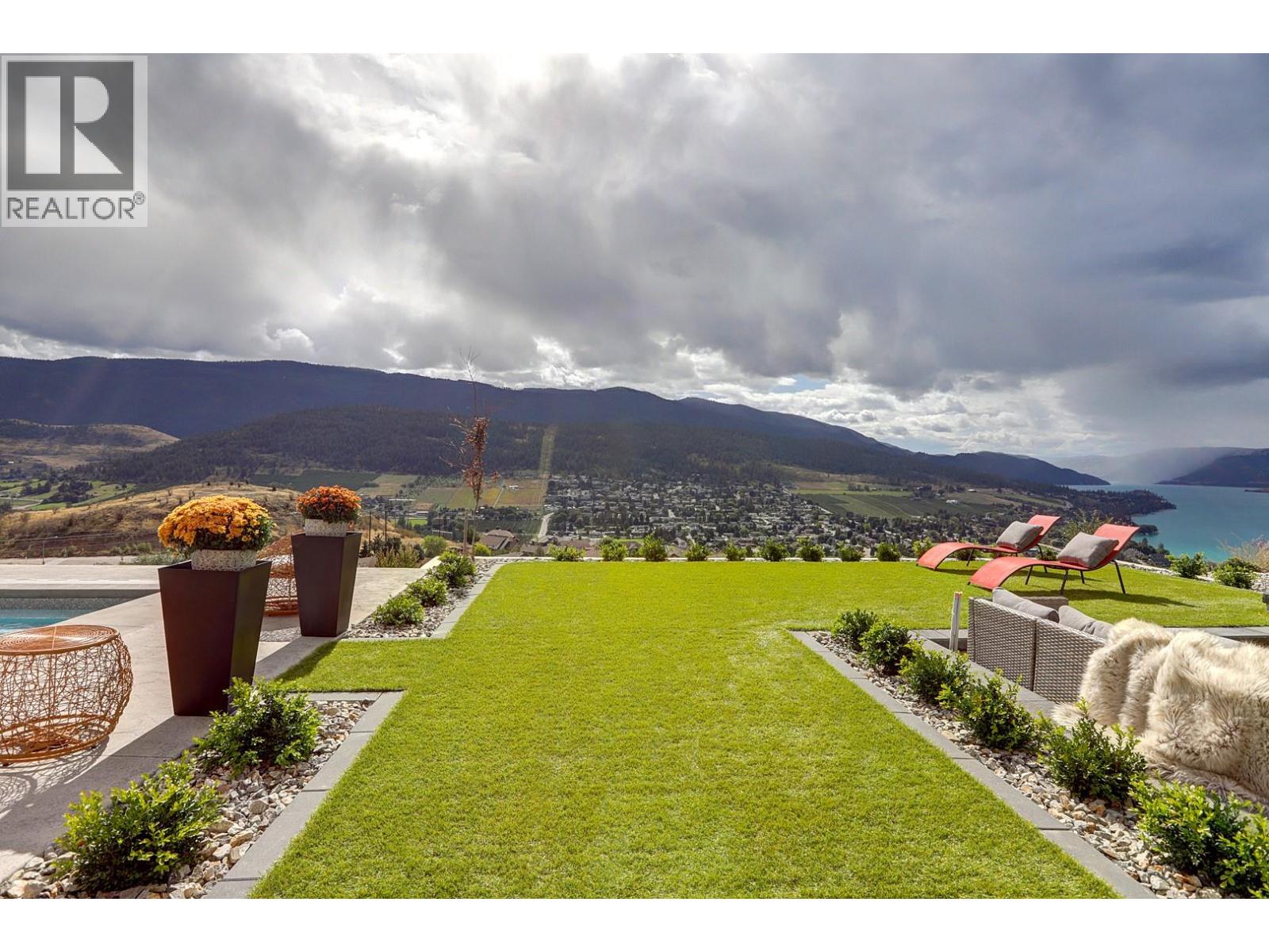 608 Mt Ida Crescent - 48