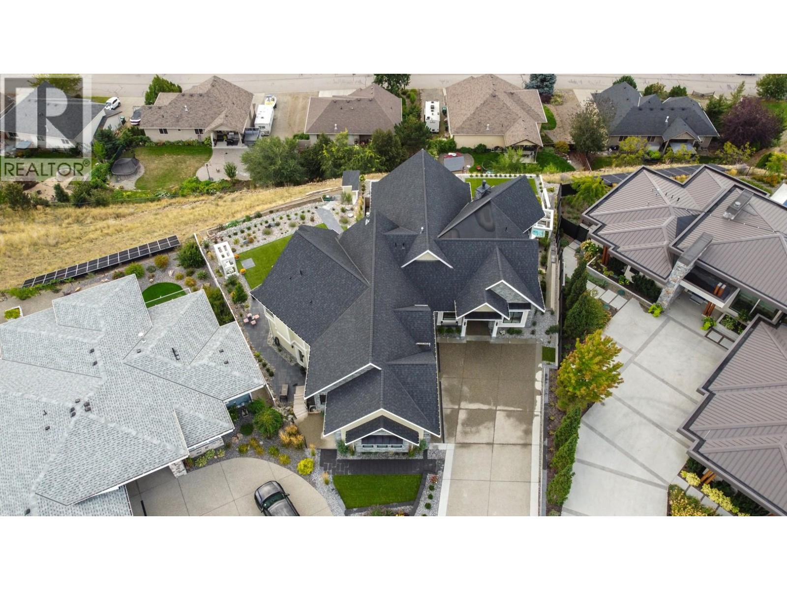608 Mt Ida Crescent - 67