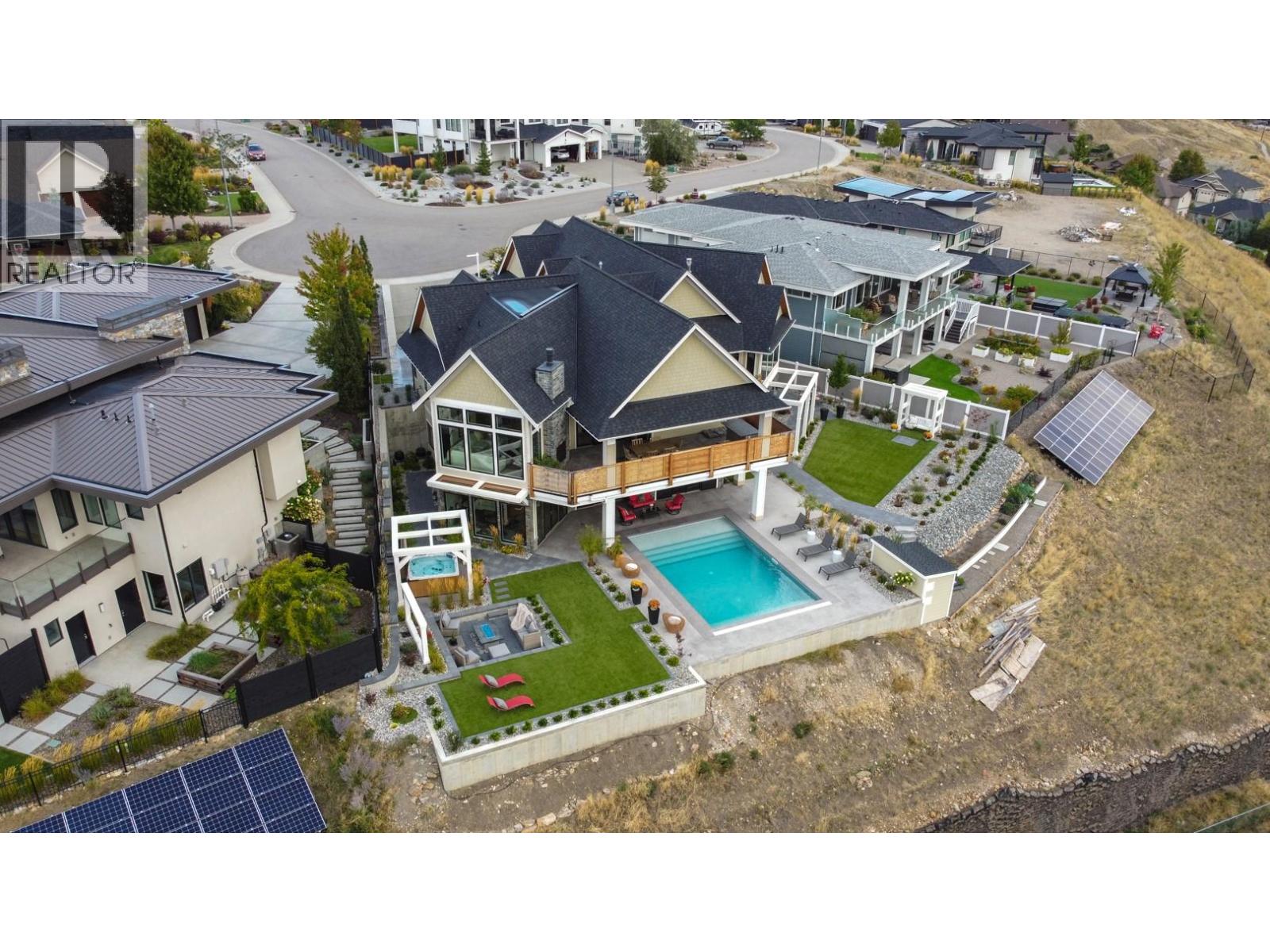 608 Mt Ida Crescent - 65