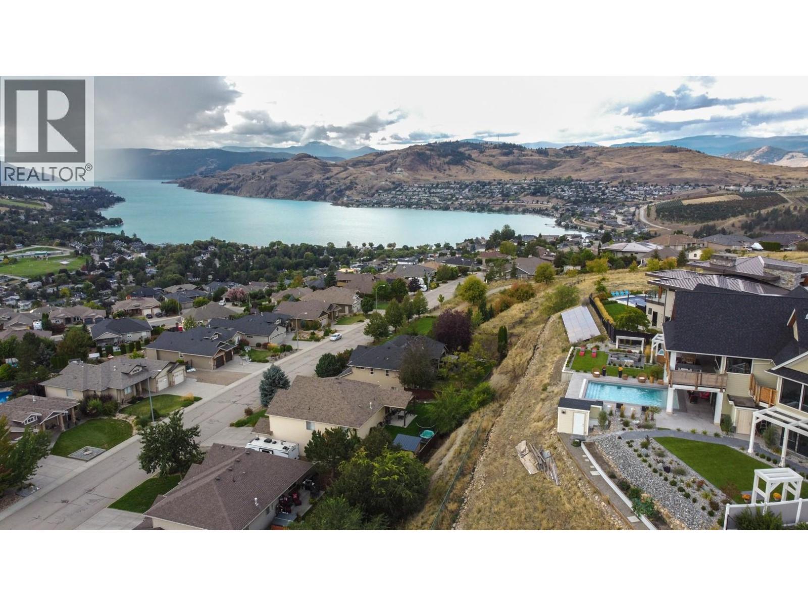 608 Mt Ida Crescent - 70