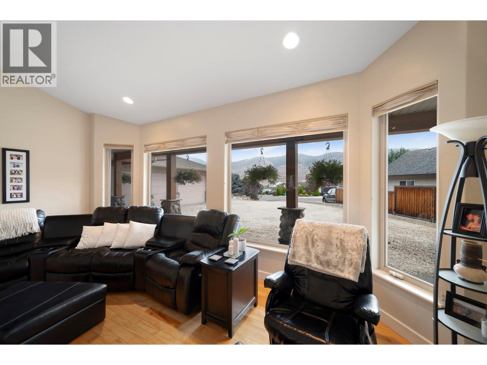 585 Coyote Drive, Kamloops