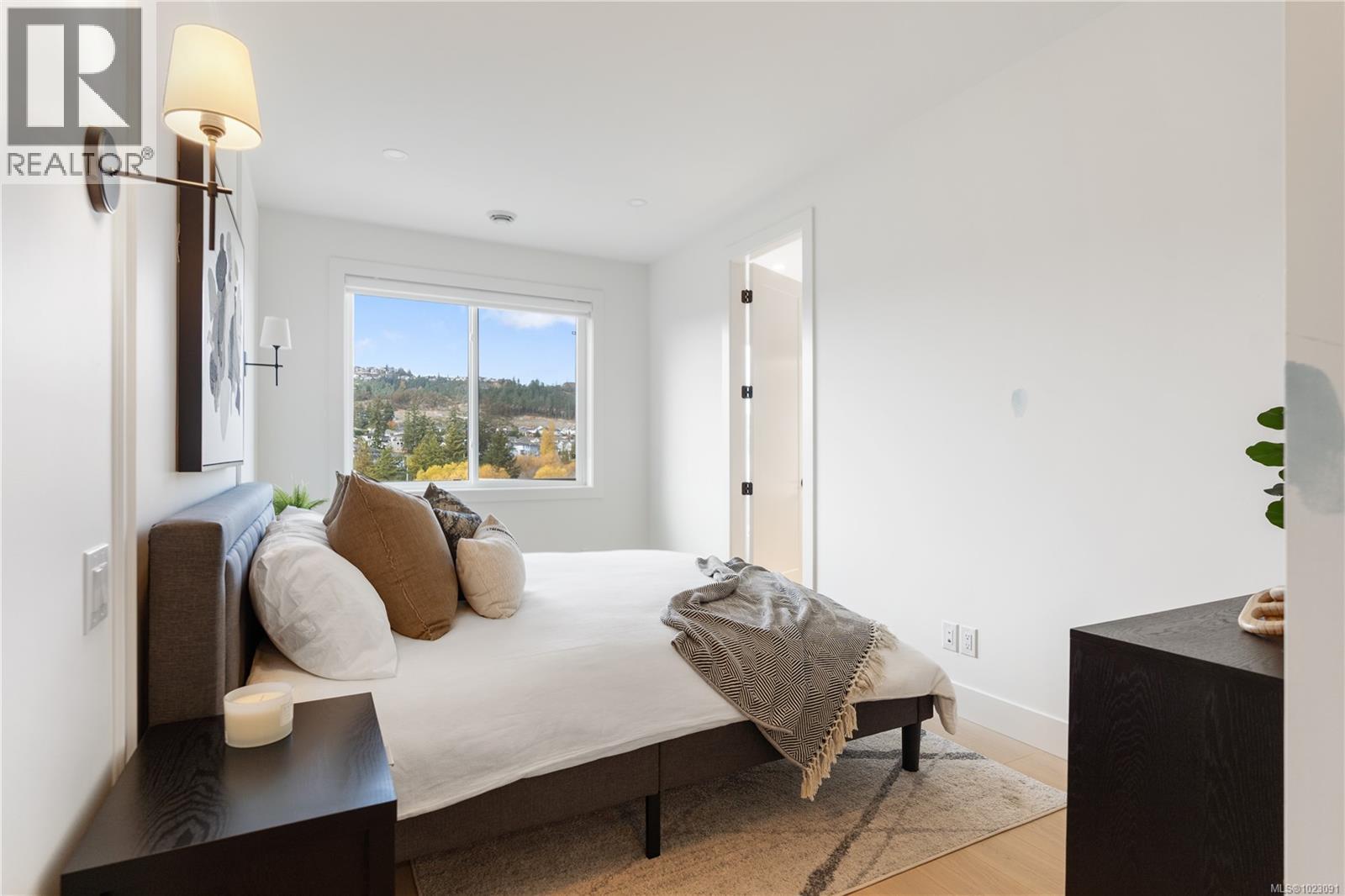  613 Madrona Place, Langford