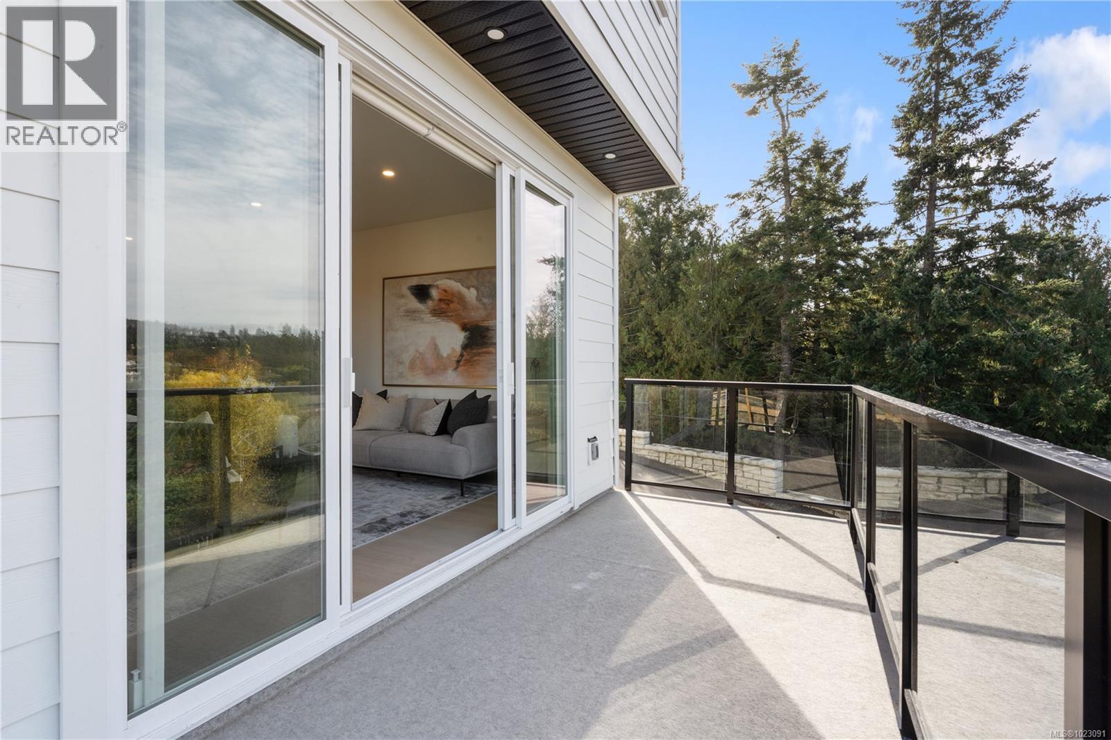  613 Madrona Place, Langford