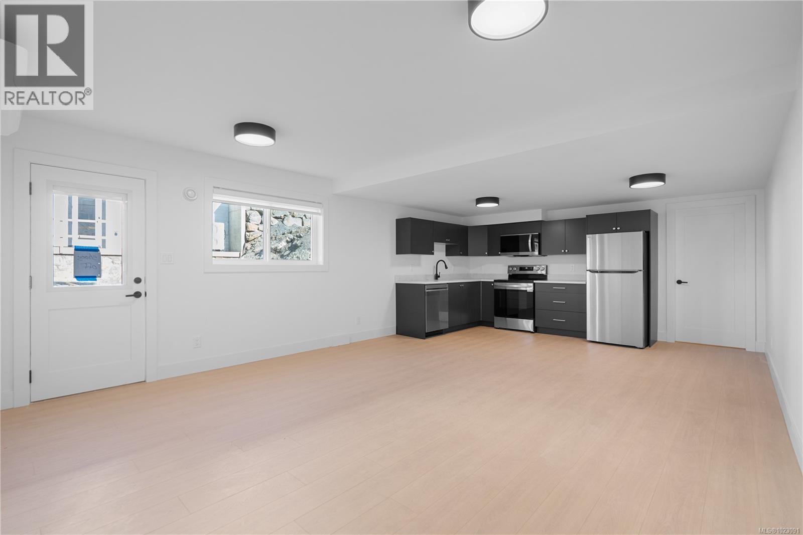  613 Madrona Place, Langford