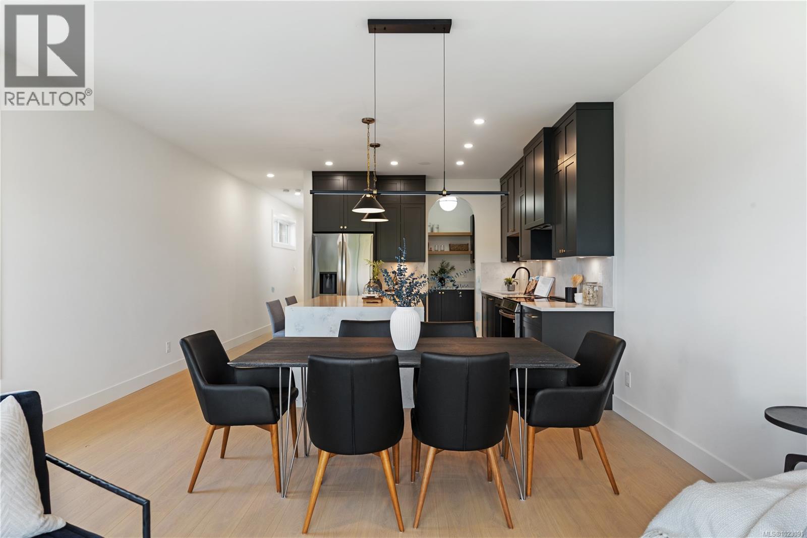  613 Madrona Place, Langford