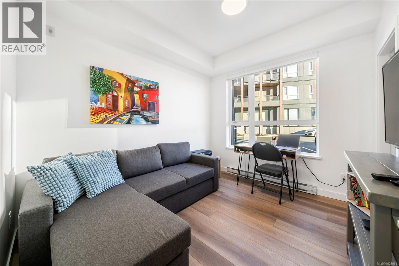 100 3564B Ryder Hesjedal Way, Colwood