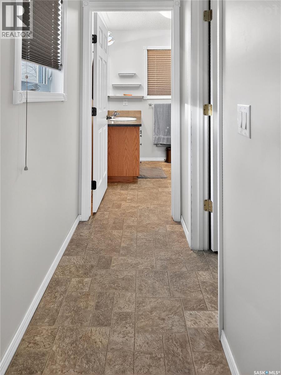 105 Nelson AVENUE — photo 27