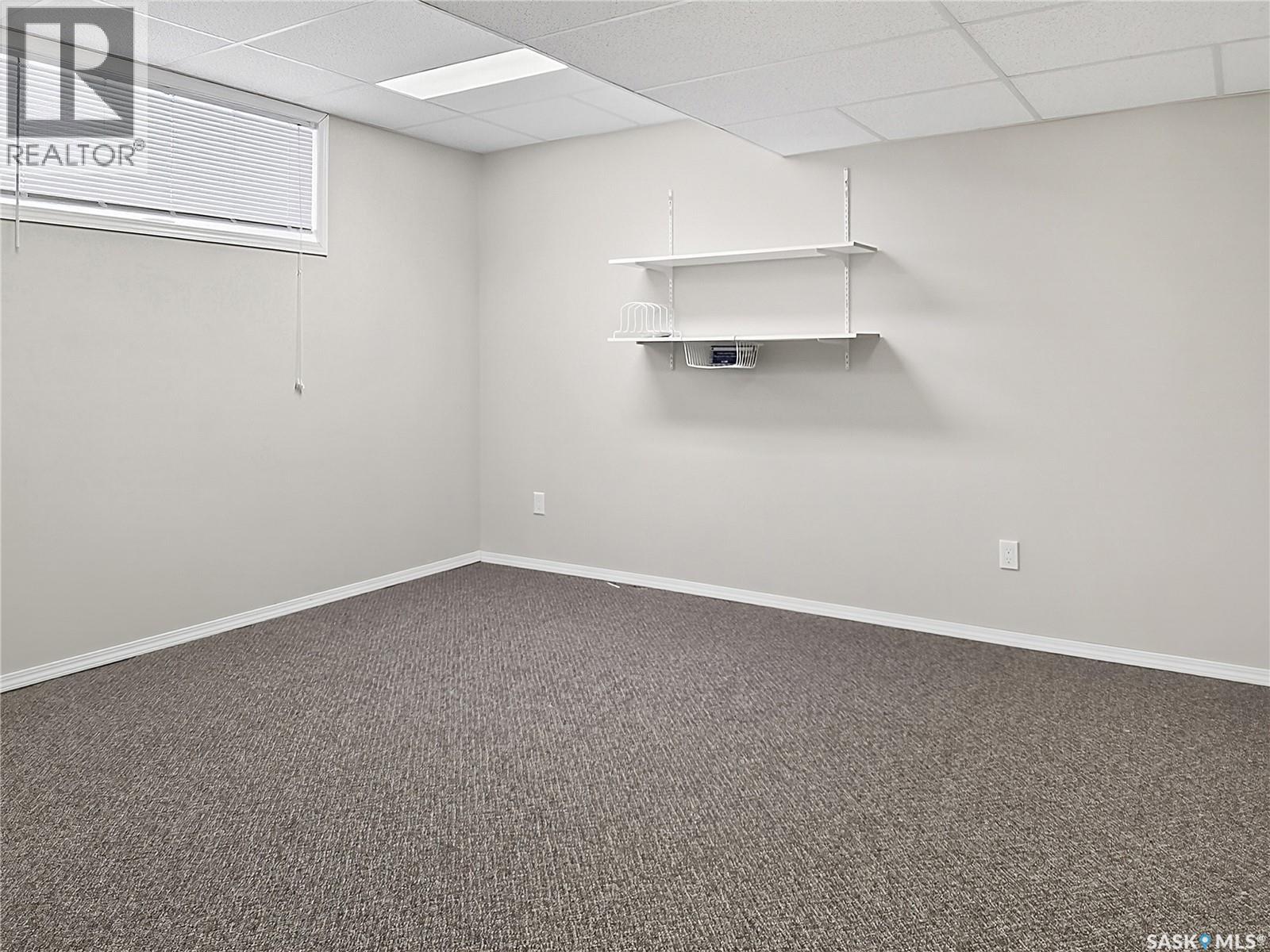 105 Nelson AVENUE — photo 35