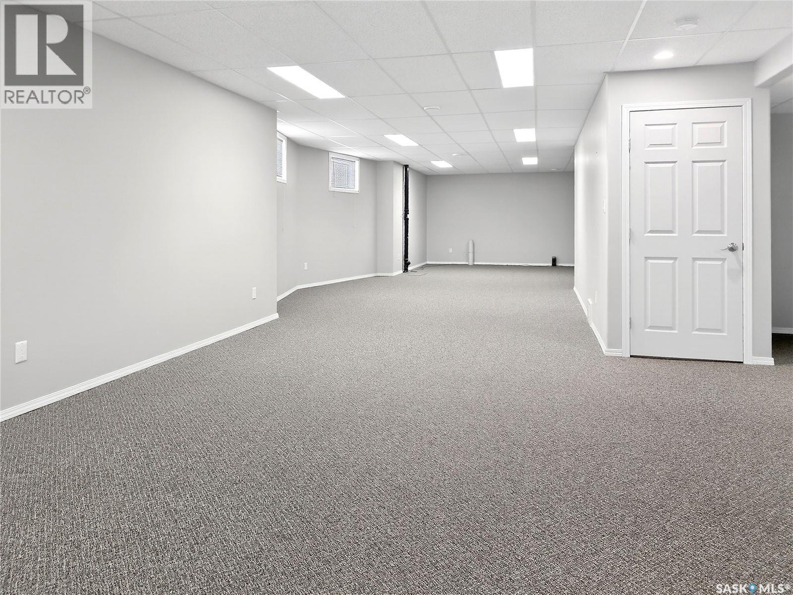 105 Nelson AVENUE — photo 36